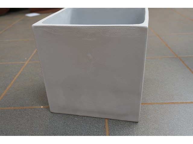 Bat66 italy – bloempot gg lichtgrijs | 23×23 cm | lot van 2 - afbeelding 5 van  6