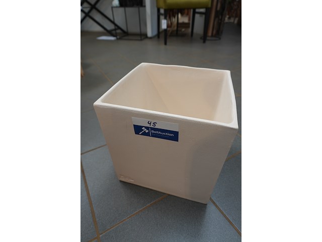 Bat66 italy – bloempot sb | 29×29 cm | lot van 3 - afbeelding 1 van  3