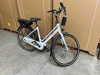 Batavus cura elektrische damesfiets - afbeelding 2 van  11