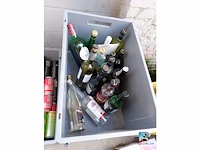 Batch van bakken met inhoud - afbeelding 9 van  14