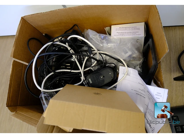 Batch van hardware - afbeelding 6 van  14