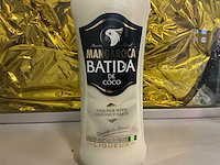 Batida de coco alcohol likeur 1l flessen (24x) - afbeelding 4 van  5