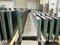 Batterij betonbekisting dubbel ( prefabbeton ) - 10m op 5x1m en 5x 0,75m - afbeelding 7 van  12