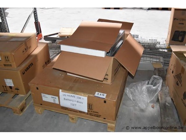 Batterij, lg, resu10h, 9.6kwh, werking niet gekend plus omvormer lg d010ke1n211, werking niet gekend - afbeelding 1 van  3