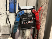 Batterijlader bosch - afbeelding 1 van  3