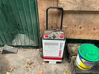 Batterijlader ferve - afbeelding 1 van  4