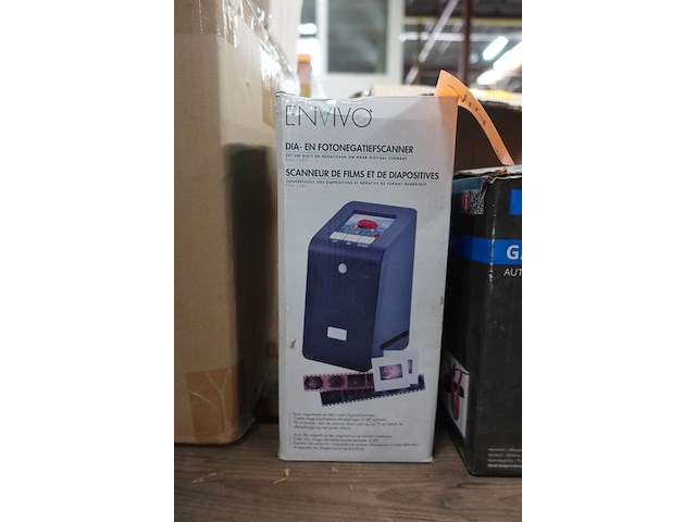 Batterijlader + fotoscanner - afbeelding 2 van  3