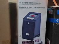 Batterijlader + fotoscanner - afbeelding 2 van  3