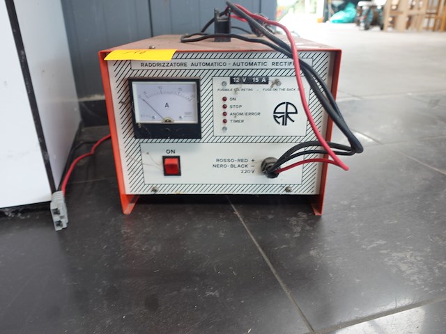 Batterijlader gesco - afbeelding 1 van  4
