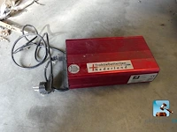 Batterijlader - afbeelding 1 van  5