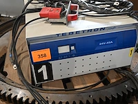 Batterijlader - afbeelding 1 van  1