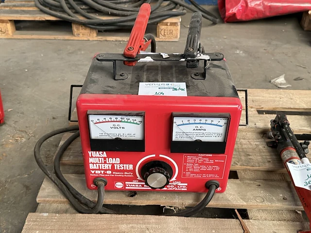Batterijlader/tester yuasa - afbeelding 1 van  2