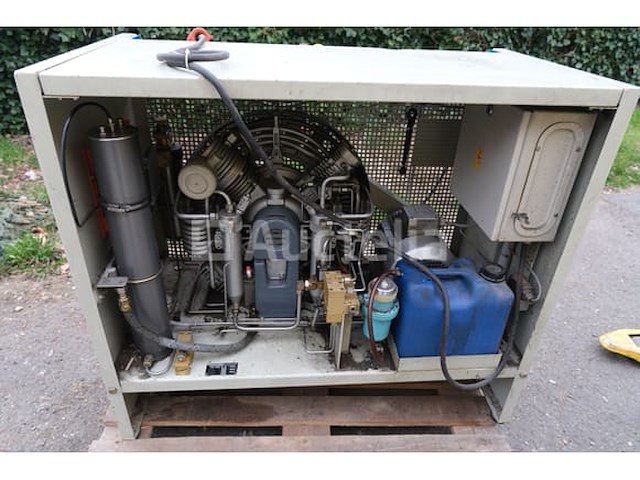 Bauer kap 14-5.5 stationaire compressor - afbeelding 8 van  8
