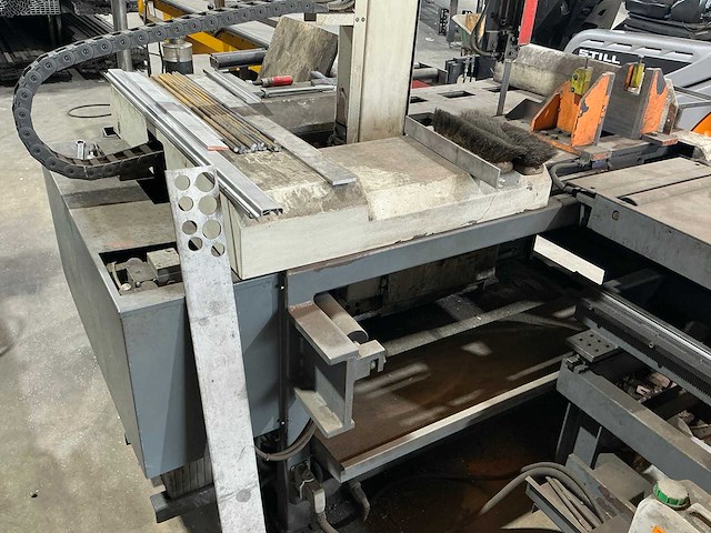 Bauer verticale bandzaagmachine - afbeelding 2 van  16