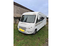 Bavaria - i781 style - lits jumeaux - camping car - afbeelding 15 van  19