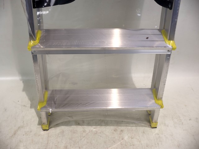 Bayersystem aluminium trapladder - afbeelding 3 van  3