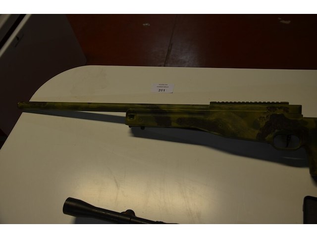 Bb gun met 4 magazijnen, 2 scopes, 1 red dot - afbeelding 4 van  8