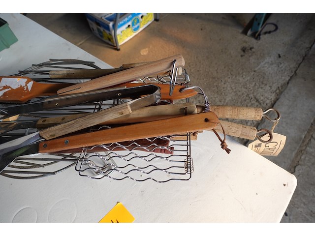 Bbq gerief en 2 zaklampen - afbeelding 5 van  5