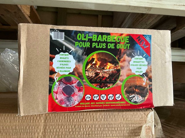 Bbq houtskool voor grillen en branden (900x) - afbeelding 1 van  4