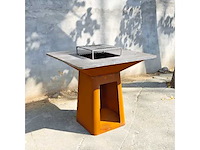 Bbq, kamado , verwarming, messen, trampolines en tuin