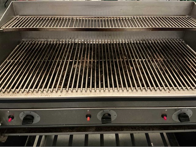 Bbq + meubel - afbeelding 11 van  12