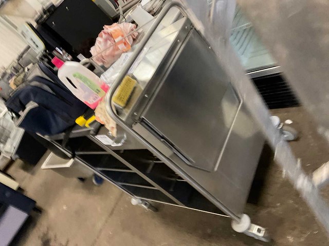 Bbq op gas met afzuiging buis dia 30cm. - afbeelding 6 van  20