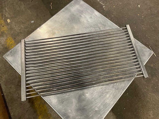 Bbq op gas met afzuiging buis dia 30cm. - afbeelding 8 van  20