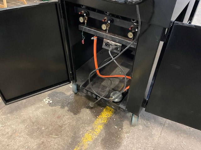 Bbq op gas met afzuiging buis dia 30cm. - afbeelding 12 van  20