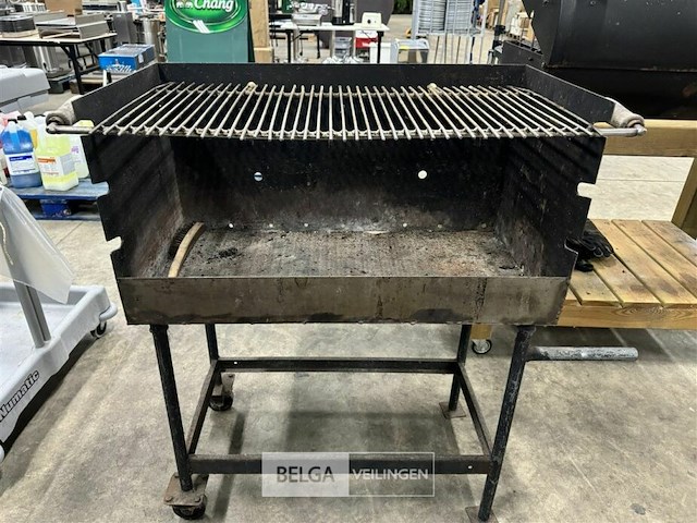 Bbq op wielen - afbeelding 2 van  2