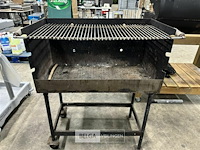 Bbq op wielen - afbeelding 2 van  2