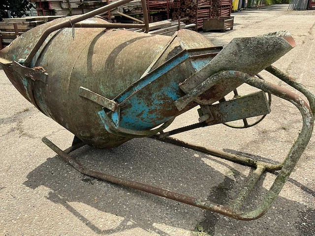 Bc500 betonkubel - afbeelding 2 van  5