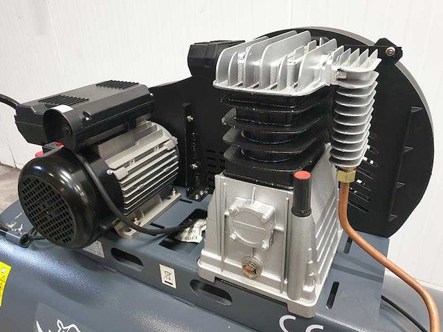 Bd3-200-10-m - luchtcompressor - ongebruikt - afbeelding 5 van  6