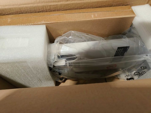 Beamer beugel nieuw in verpakking - afbeelding 6 van  7