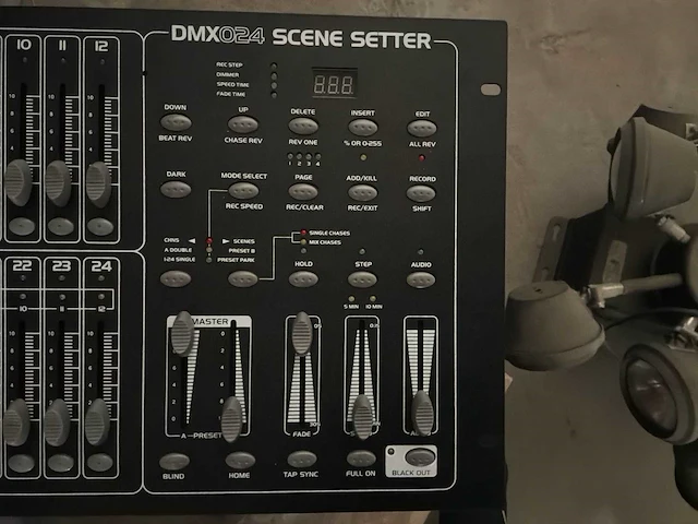 Beamer dmx-024 lichtmengtafel - afbeelding 3 van  4