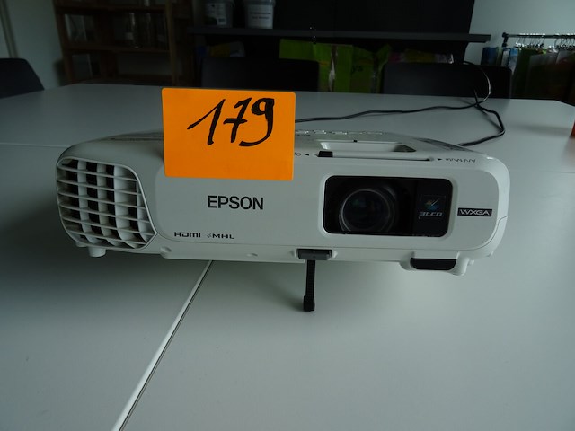 Beamer epson + projectiescherm - afbeelding 2 van  8