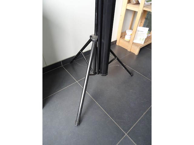 Beamer epson + projectiescherm - afbeelding 8 van  8