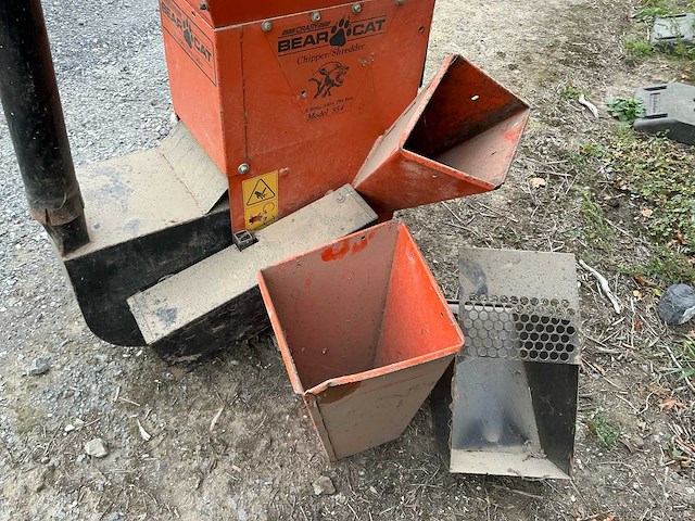 Bearcat model 554 houthakselaar - afbeelding 7 van  19