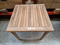 Beaufort 10 - teak tuintafel java 80 x 80cm met blokpoten vast - afbeelding 3 van  5
