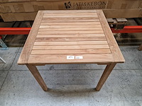 Beaufort 10 - teak tuintafel java 80 x 80cm met blokpoten vast - afbeelding 3 van  4