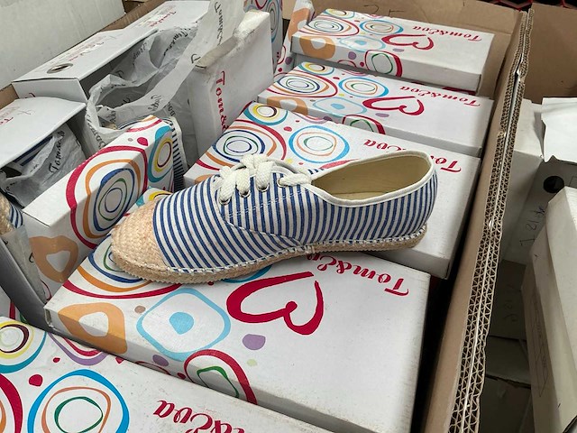 Beauty girls & tom&eva diverse damesschoenen en espadrilles (ca. 66x) - afbeelding 7 van  8