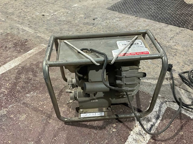 Becker sv 5 130 waterpomp - afbeelding 1 van  7