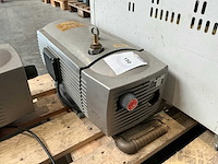 Becker vt4.25 vacuümpomp - afbeelding 1 van  2