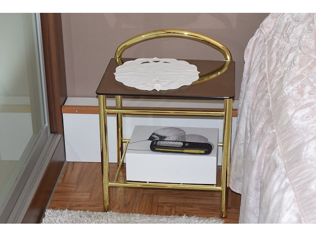 Bed in koperlook 160cm met 2 nachtkastjes - afbeelding 3 van  5