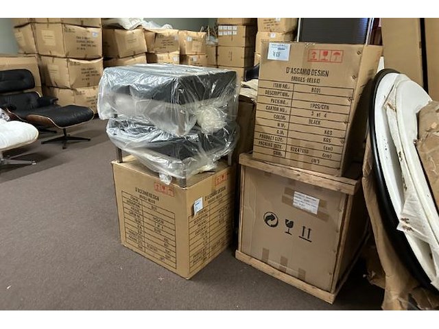 Bed met 2-zit bankjes - afbeelding 2 van  5