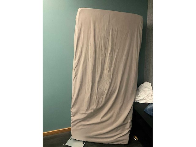 Bed - afbeelding 4 van  9