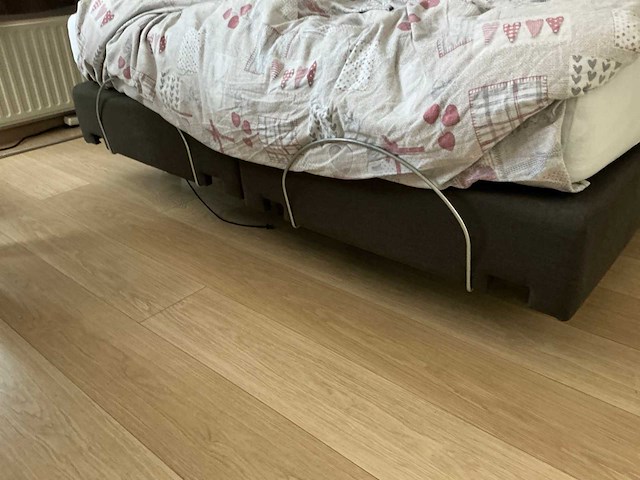 Bed - afbeelding 3 van  6