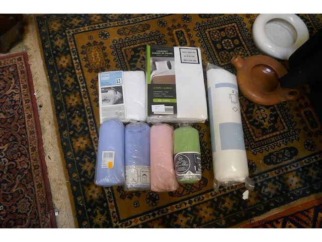 Beddegoed - afbeelding 1 van  1