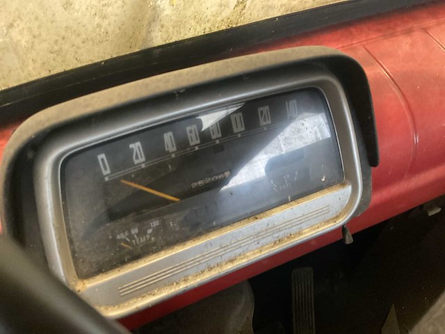 Bedford oldtimer lichte vrachtwagen - afbeelding 5 van  18