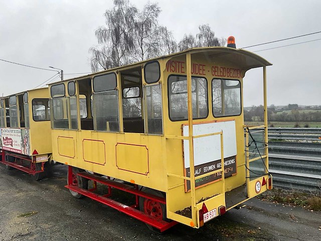 Bedford toeristenwagen + 2x toeristenkar - afbeelding 8 van  63