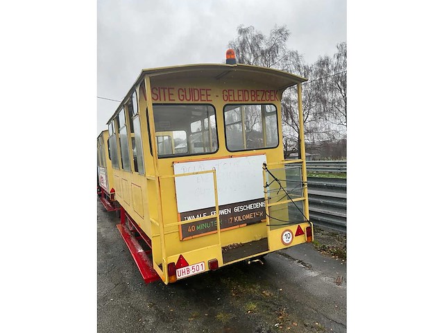 Bedford toeristenwagen + 2x toeristenkar - afbeelding 9 van  63